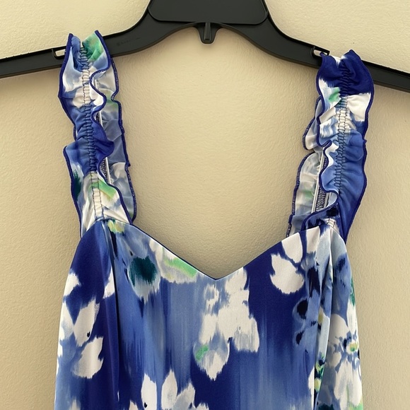 DRESS BARN Floral Dress - Picture 2 of 12